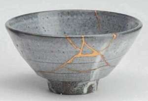 Kintsugi Pot - Rebuilding the Broken Kintsugi Pot